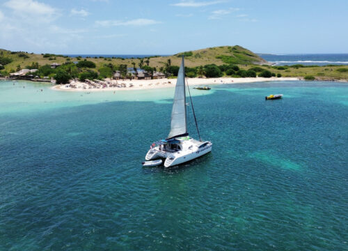 Day trip catamaran St Martin