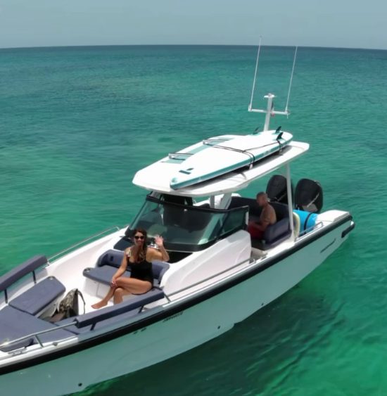 Around anguilla tour Motorboat Axopar 29