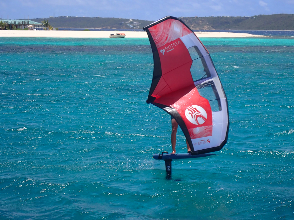 Wingfoil/kite trip to Anguilla motorboat Axopar 29