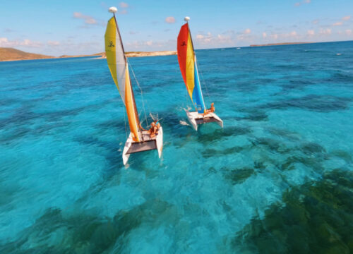 Hobie cat trip - One day in Pinel island (2 persons)